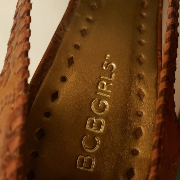Bcbgirls Heels made in Brazil size 9.5 - Picture 5 of 9